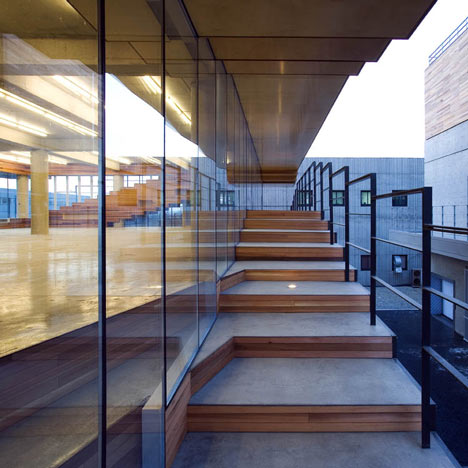 Life and power Press by Unsangdong architects