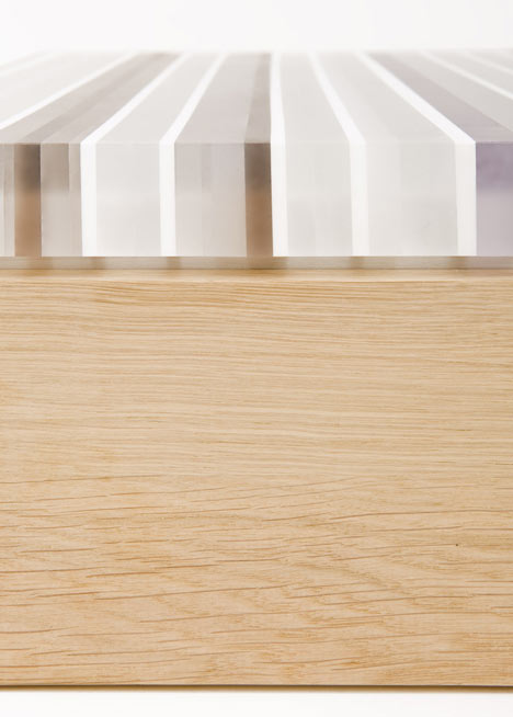 PLET table by Reinier de Jong PLET table by Reinier de Jong