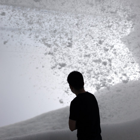 The Snow by Tokujin Yoshioka The Snow by Tokujin Yoshioka