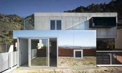 Torreagüera Vivienda Atresada by Xpiral 