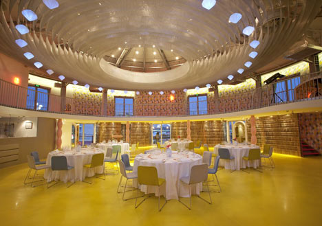 VIP Lounge and Restaurant by Cloud 9