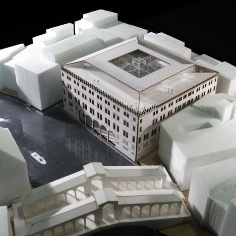 Fondaco dei Tedeschi restoration by OMA