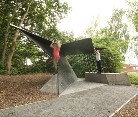 Amington Youth Shelter by Sjölander da Cruz Architects Amington Youth Shelter by Sjölander da Cruz Architects