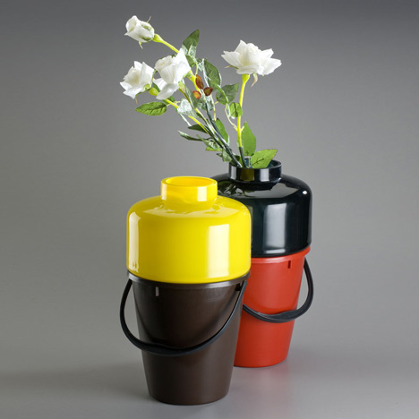 Bucket Vase by Qubus Design studio 