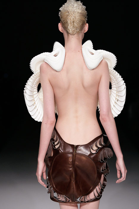 Crystallization by Iris van Herpen