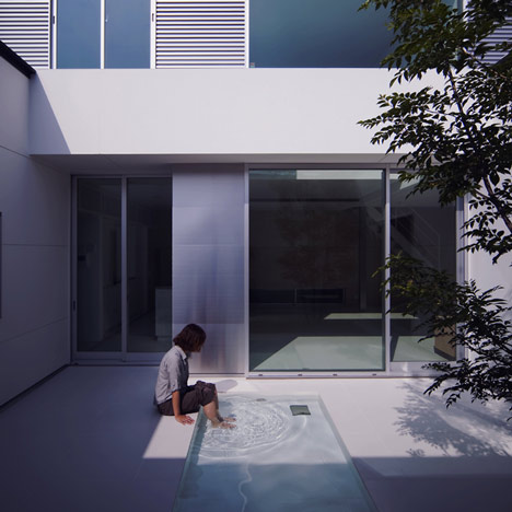 House with Tiny Pool by Shunichiro Ninomiy