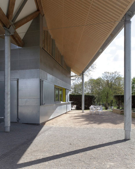James Leal Centre by Sarah Wigglesworth Architects