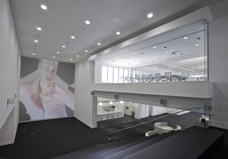 Net a Porter store by Studiofibre