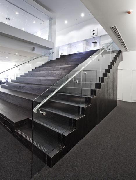 Net a Porter store by Studiofibre
