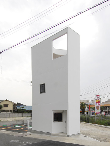 Tobacco by Avehideshi Architects and Associates Tobacco by Avehideshi Architects and Associates