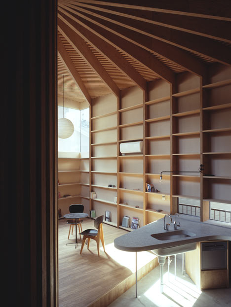 Tree House by Mount Fuji Architects Studio Tree House by Mount Fuji Architects Studio