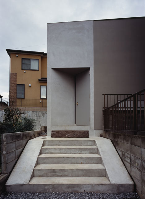 Tree House by Mount Fuji Architects Studio Tree House by Mount Fuji Architects Studio