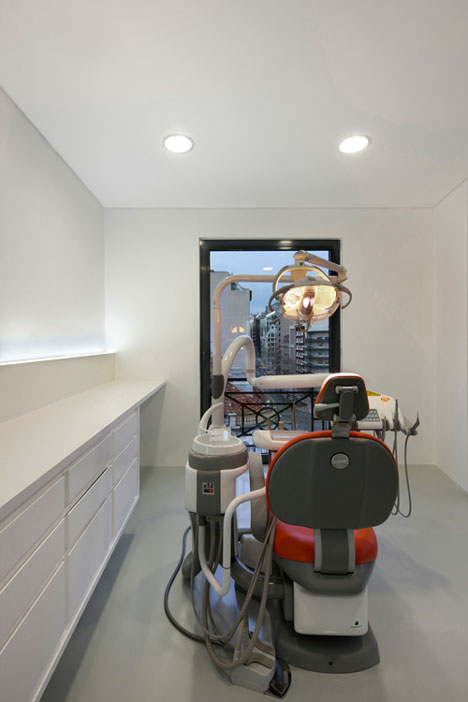 Be Clinique by Openlab Architects