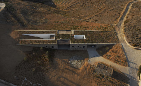 Aloni by Deca Architecture for Oliaros