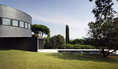 360 House by Subarquitectura