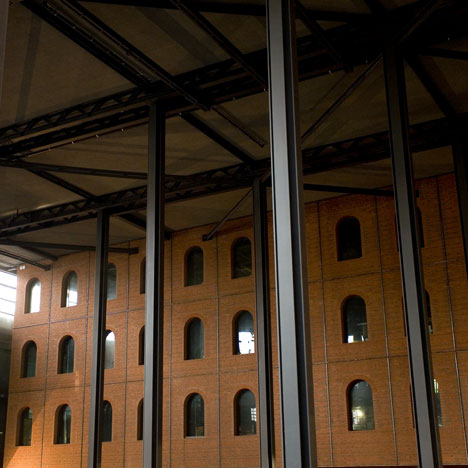 Alhóndiga Cultural and Leisure Center by Philippe Starck Alhóndiga Cultural and Leisure Center by Philippe Starck