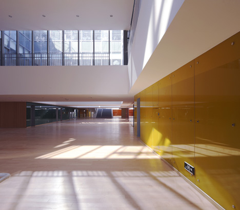 County Elementary School by Vector Architects County Elementary School by Vector Architects