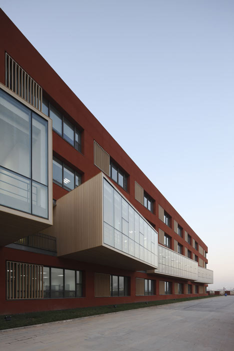 County Elementary School by Vector Architects County Elementary School by Vector Architects