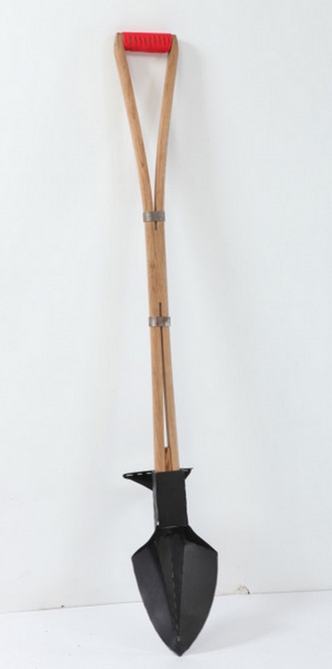 Garden Tools by Itay Laniado 