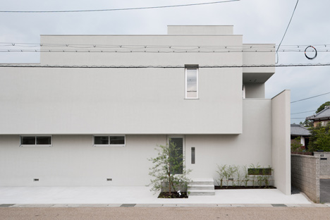 House of Reticence by FORMKouichi Kimura Architects House of Reticence by FORMKouichi Kimura Architects