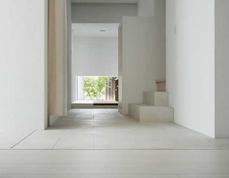 House of Reticence by FORMKouichi Kimura Architects House of Reticence by FORMKouichi Kimura Architects