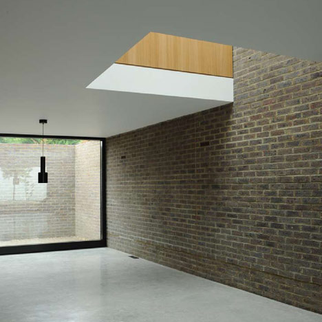 Kings Grove by Duggan Morris Architects