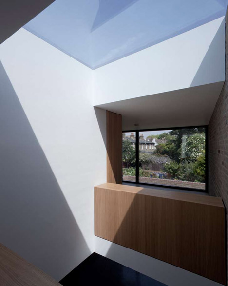 Kings Grove by Duggan Morris Architects