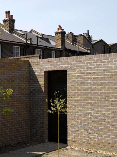 Kings Grove by Duggan Morris Architects