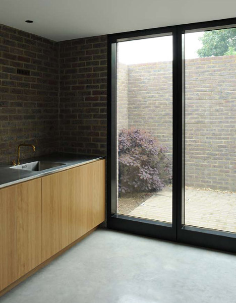 Kings Grove by Duggan Morris Architects