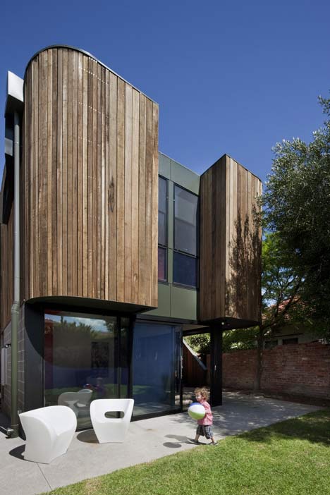 Ormond Esplanade by Judd Lysenko Marshall Architects Ormond Esplanade by Judd Lysenko Marshall Architects