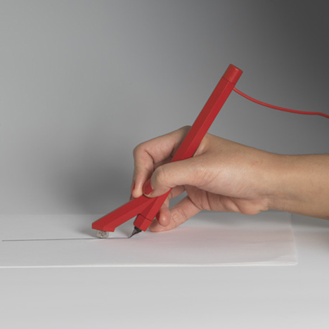 REC & PLAY pen by Yuri Suzuki and Oscar Diaz REC & PLAY pen by Yuri Suzuki and Oscar Diaz