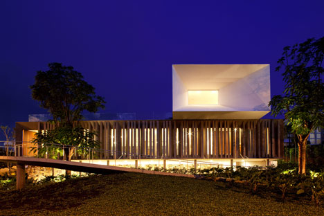 Santo Amaro House by Isay Weinfeld Santo Amaro House by Isay Weinfeld