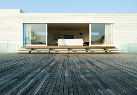 Santo Amaro House by Isay Weinfeld Santo Amaro House by Isay Weinfeld