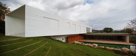 Santo Amaro House by Isay Weinfeld Santo Amaro House by Isay Weinfeld