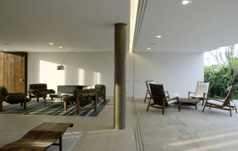 Santo Amaro House by Isay Weinfeld Santo Amaro House by Isay Weinfeld