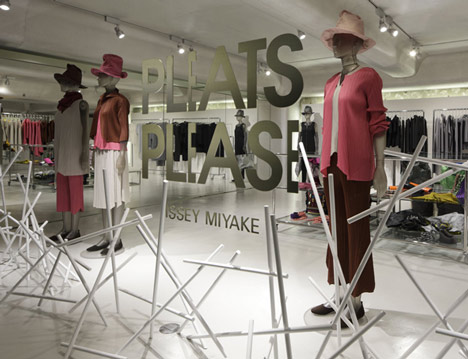 Sticks by Emmanuelle Moureaux for Issey Miyake Sticks by Emmanuelle Moureaux for Issey Miyake
