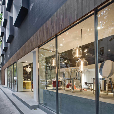The Black Box by NHDRO and Design Republic Offices The Black Box by NHDRO and Design Republic Offices