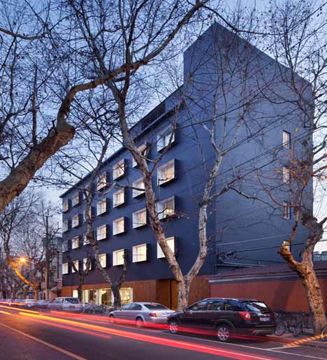 The Black Box by NHDRO and Design Republic Offices The Black Box by NHDRO and Design Republic Offices