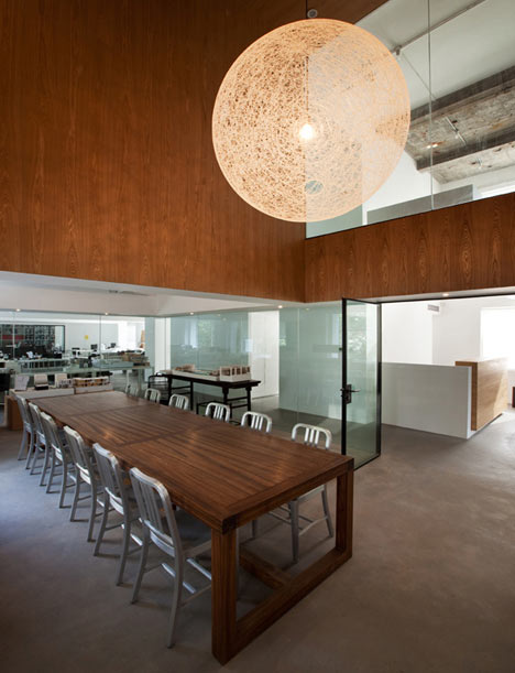 The Black Box by NHDRO and Design Republic Offices The Black Box by NHDRO and Design Republic Offices