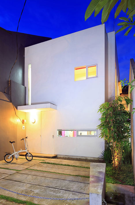 Kiri's House by Atelier Riri Kiri's House by Atelier Riri