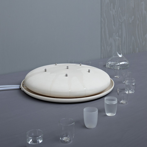 Lizanne-Dirkx-the-Drinking-Fountain Lizanne Dirkx the Drinking Fountain