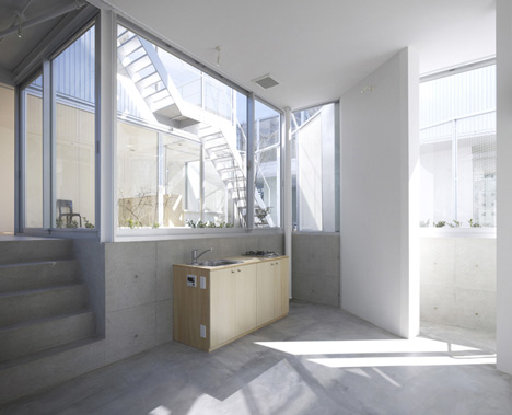 Apartment in Kamitakada by Takeshi Yamagata Architects Apartment in Kamitakada by Takeshi Yamagata Architects