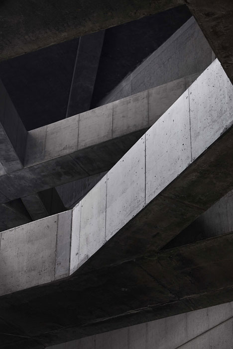 Fővám tér by Spora Architects