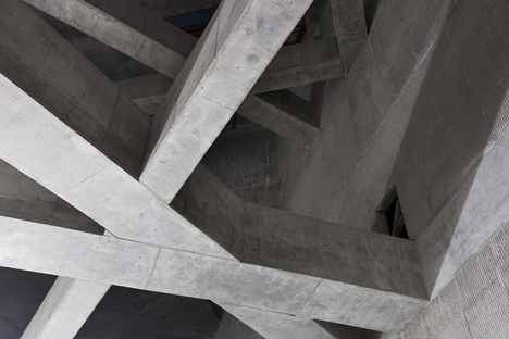 Fővám tér by Spora Architects