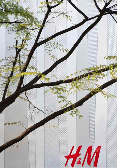 H&M by Universal Design Studio