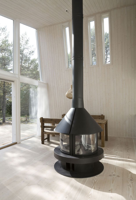 Hölick Sea Resort by Mats Edlund and Henrietta Palmer Hölick Sea Resort by Mats Edlund and Henrietta Palmer