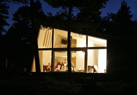 Holick Sea Resort by Mats Edlund and Henrietta Palmer Holick Sea Resort by Mats Edlund and Henrietta Palmer