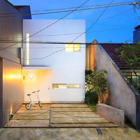 Kiri's house by Atelier Riri