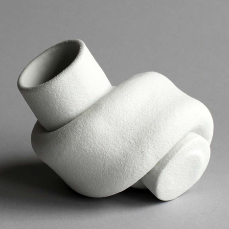 Knotted by Judith van den Boom and Sharon Geschiere