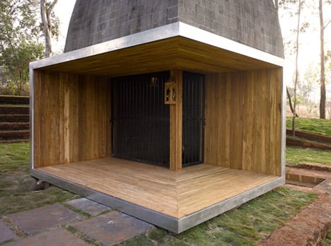 Shiv Temple by Sameep Padora & Associates Shiv Temple by Sameep Padora & Associates